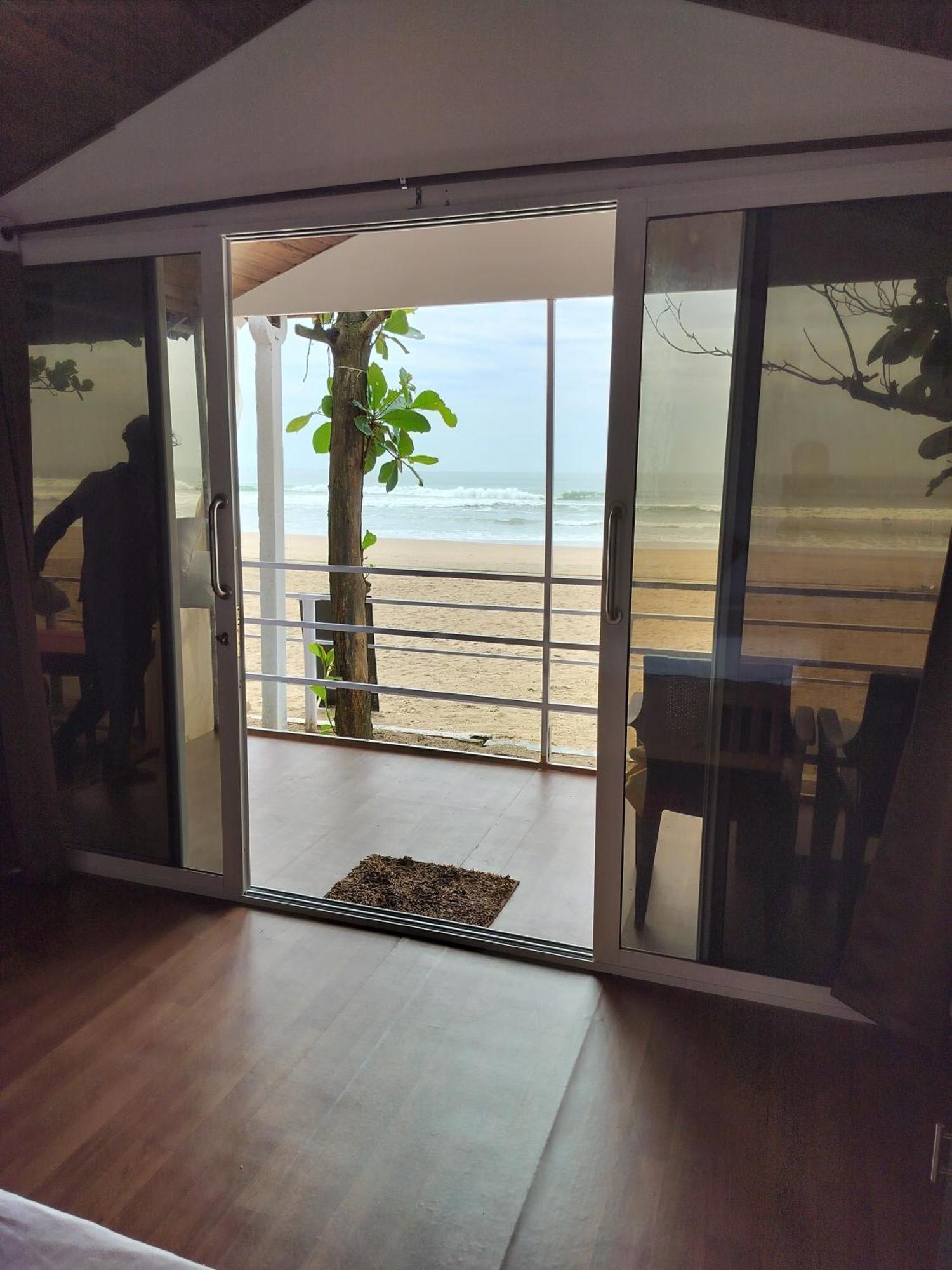 Omkar Beach Bungalow Agonda Exteriör bild